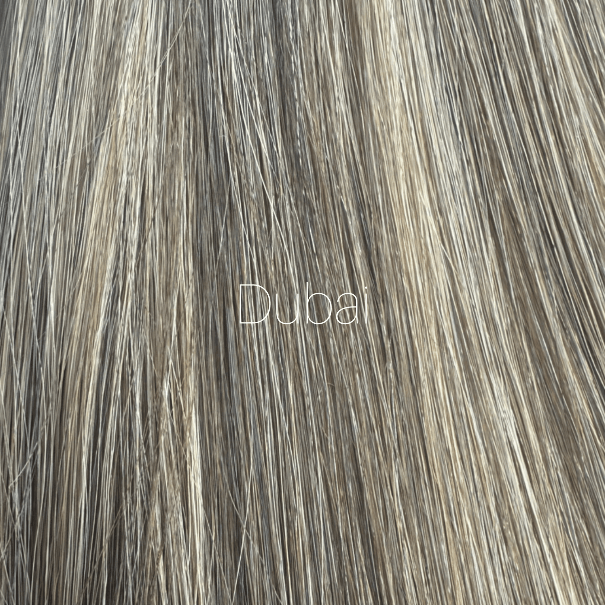 Faty's PREMIUM Hair Natural Wave aus slavischem Echthaar mit natürlichen Wellen in Dubai-Farbe.